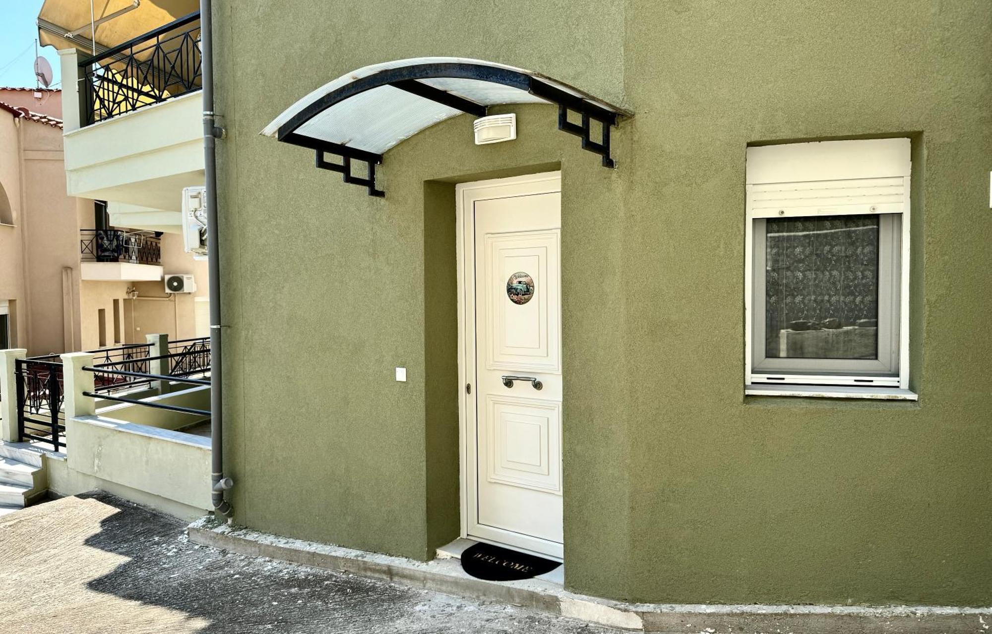 Agis Apartment Kavála Luaran gambar