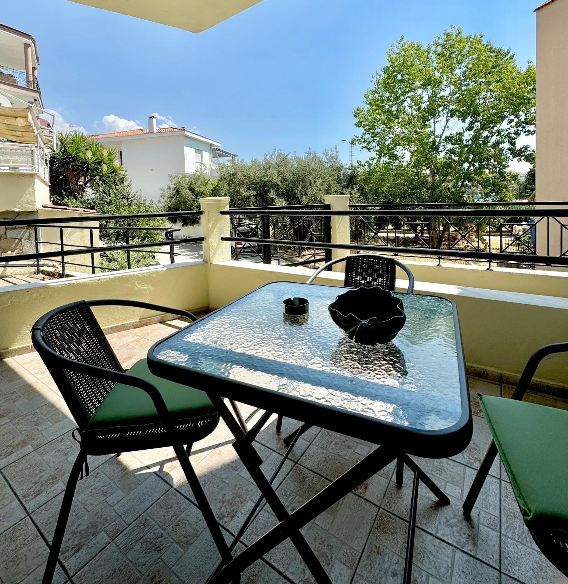 Agis Apartment Kavála Luaran gambar